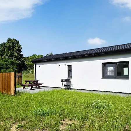 Prázdninový dům 1 Bedroom Cozy In *