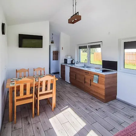 1 Bedroom Cozy In Prázdninový dům